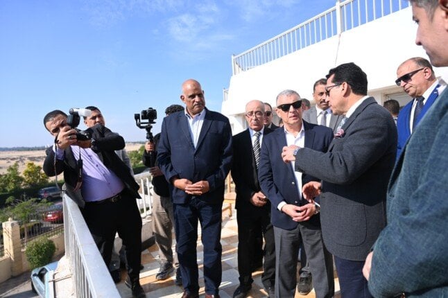 وزير الشباب والرياضة ومحافظ الإسماعيلية يتابعان أعمال مركز الابتكار الشبابي والتعلم