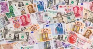 أسعار العملات العربية والأجنبية اليوم الأربعاء 10 ديسمبر 2025