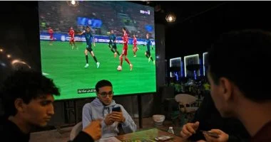 الجماهير المصرية تقاطع مباراة الإنتر ضد ليفربول بعد أزمة محمد صلاح