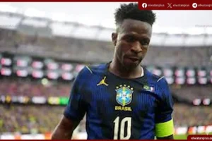 شكوك حول مشاركة فينيسيوس مع البرازيل أمام كرواتيا وديًا