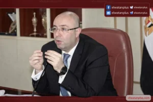 محافظ الفيوم يعاقب رئيس وحدة سنرو بخصم يومين بسبب تدني النظافة وتراكم الإشغالات