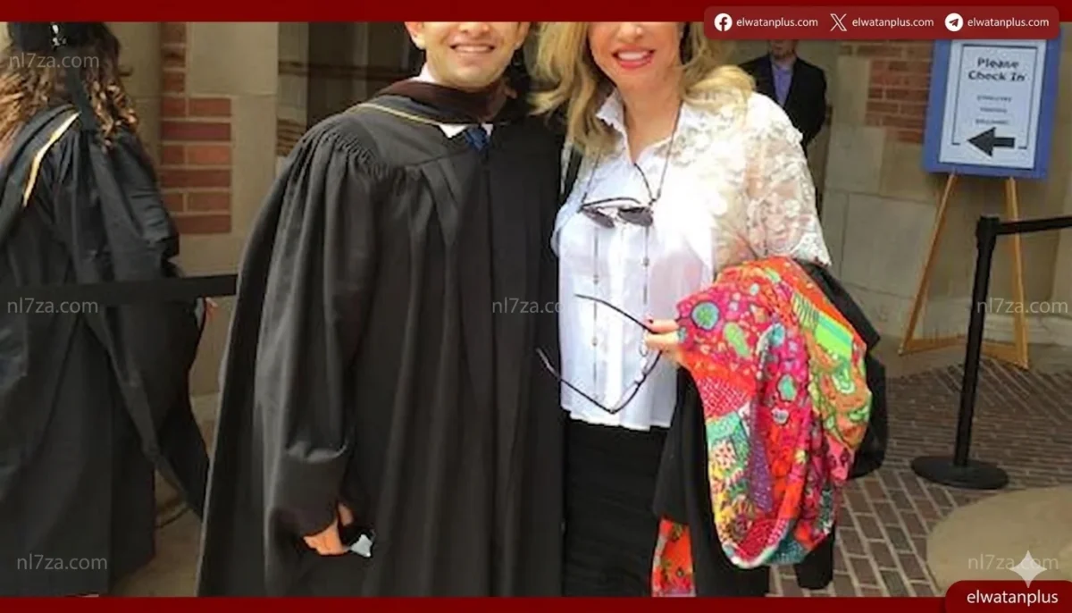 هالة سرحان تنشر صورة نادرة مع نجلها