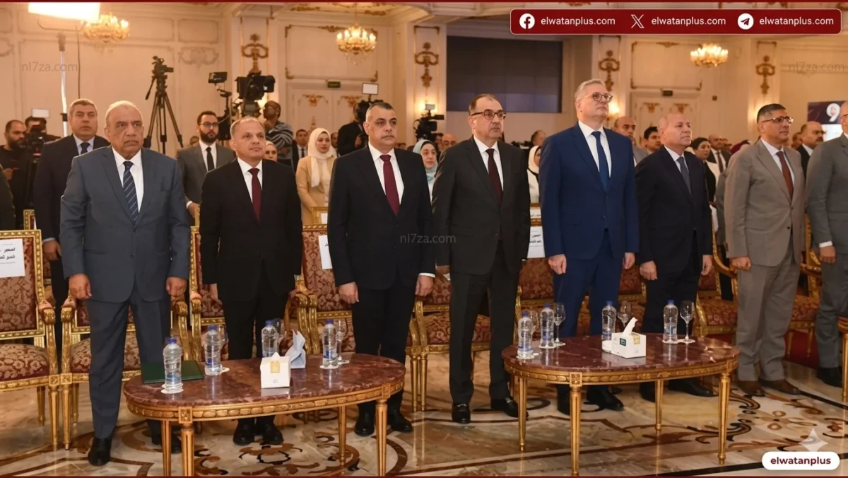 وزير الإنتاج الحربي ومحافظ القاهرة يناقشان النقل الأخضر وإدارة المخلفات