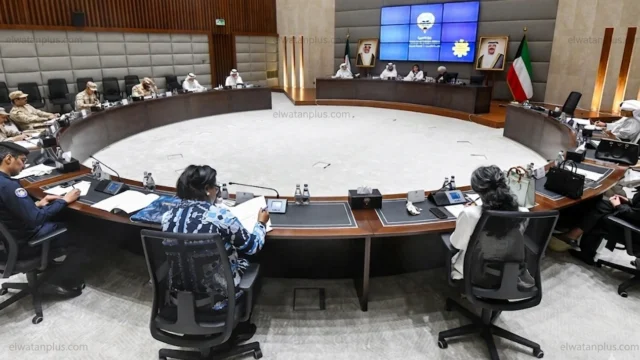 وزير الخارجية