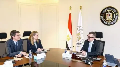 البنك الدولي يبحث دعم السياحة الخضراء والمستدامة في مصر