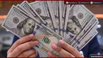 الدولار يرتفع 45 قرشا في البنوك بمنتصف تعاملات اليوم وسط تباين في الأسعار