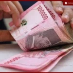 الروبية الاندونيسية تهبط الى ادنى مستوى تحت ضغط النفط والعوائد