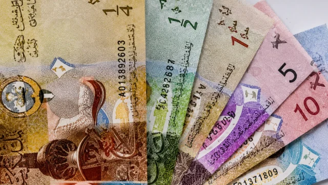 الدينار الذهبي.. سعر الدينار الكويتي اليوم في البنوك المصرية الجمعة 15 مايو 2026 واستقرار التداولات